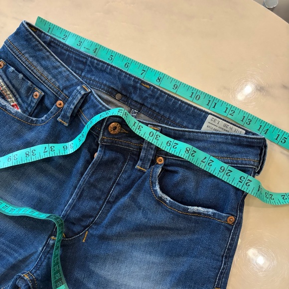 Diesel Larkee Regular Straight Button Fly Stretch Jeans. - Picture 11 of 16